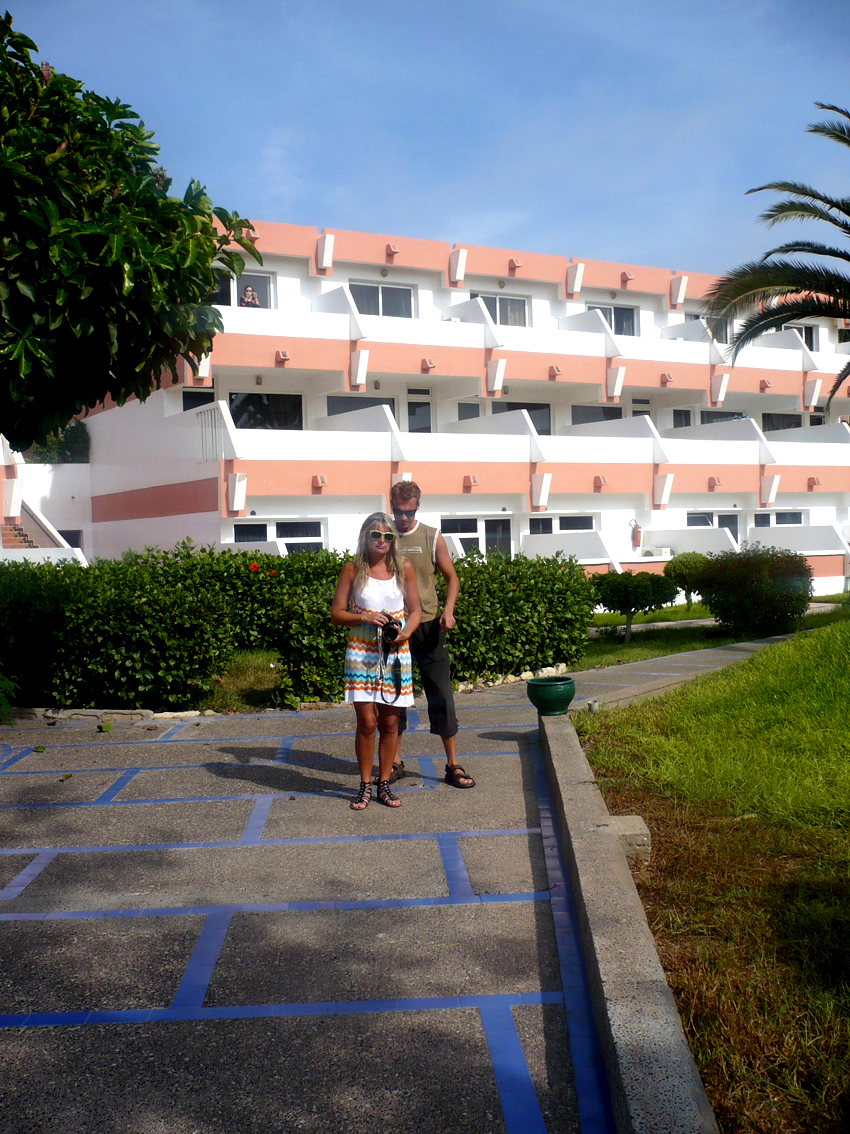 Renata i Michał przed Hotelem Al Moggar