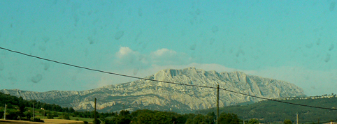 Poudniowe zbocza Mont Sainte Victoire