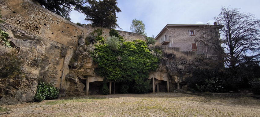 Ozieri - San Michele z zewnątrz