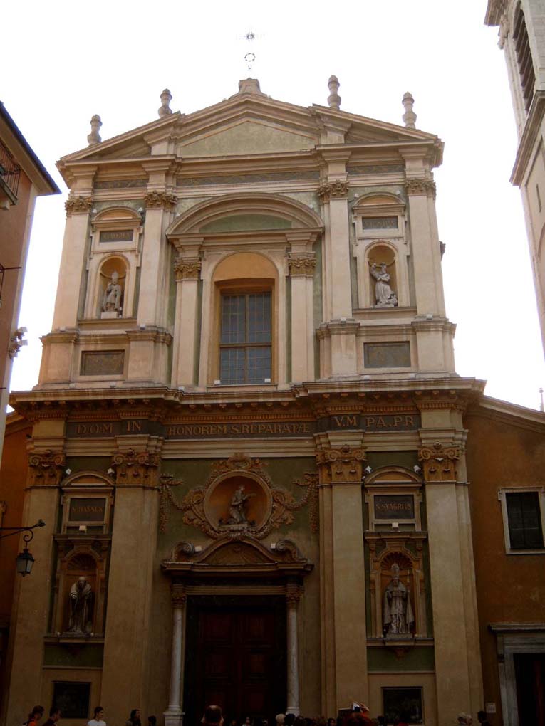 Katedra �wi�tej Reparaty