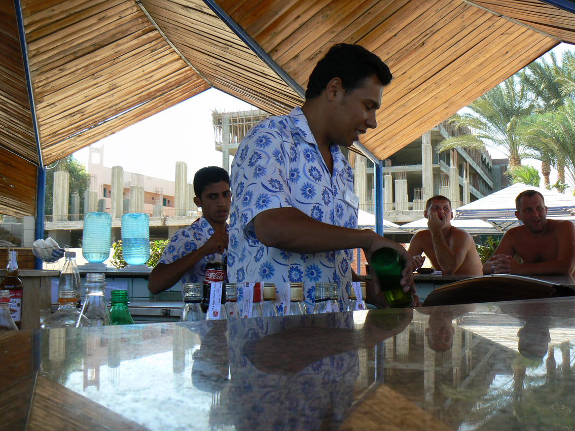 Bar plażowy podtrzymywał stan płynów w wysuszonym organiźmie...