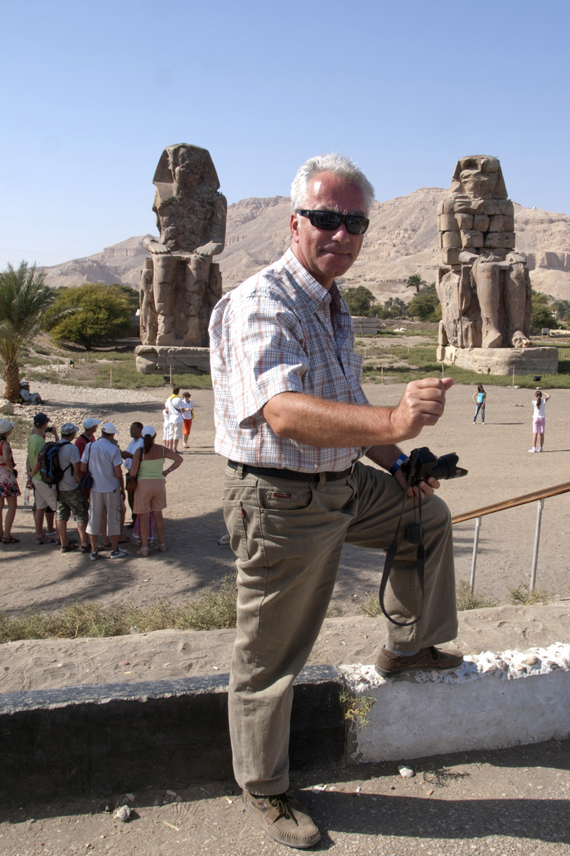 Teby zachodnie, Kolosy Memnona - Maciej