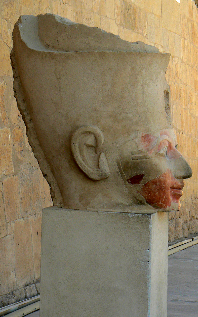 W świątyni Hatszepsut