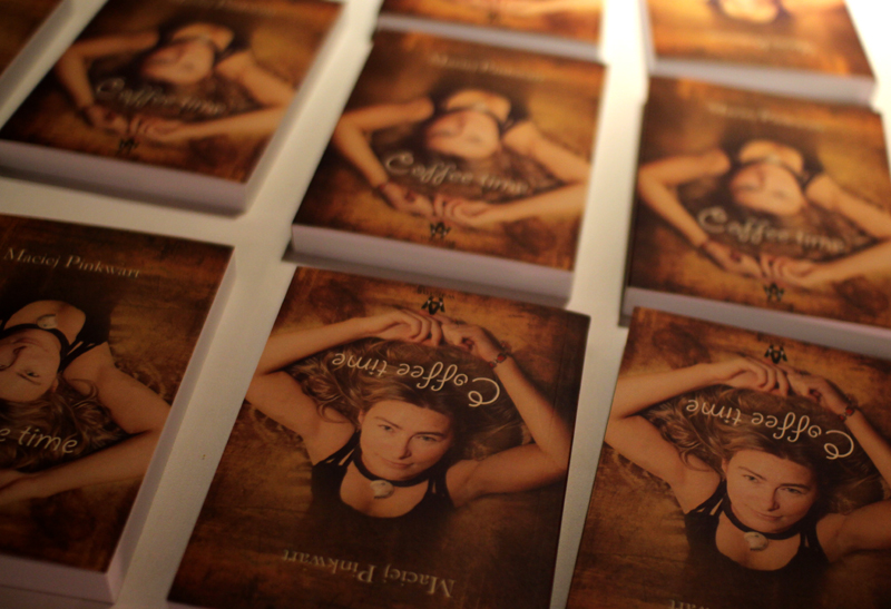 Prezentacja książek, fot. Andrzej Walter