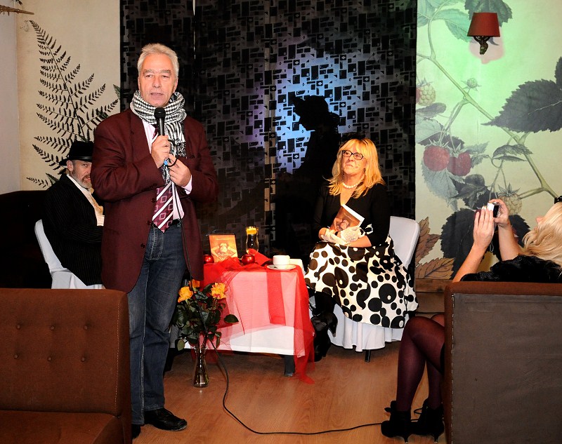 Grażyna Syrzistie, Krzysztof Michno,Renata Piżanowska, MP i za parawanem - Joanna Stachoń, fot. Piotr Korczak