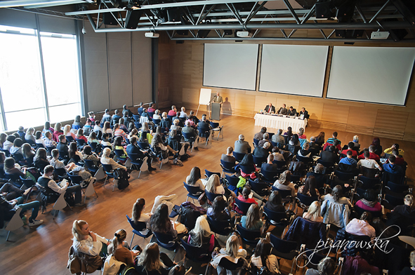 Mój wykład, widok z balkonu