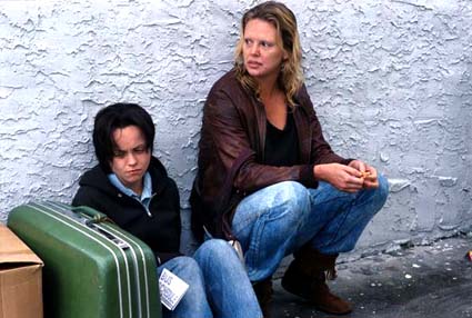 Christina Ricci (Shelby) i Charlize Theron (Eileen)
