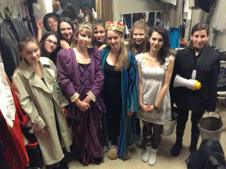 Klasa II G po spektaklu