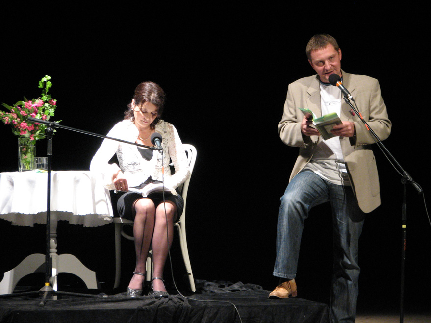 Beata Paluch i Juliusz Chrz�stowski, fot. Renata Pi�anowska